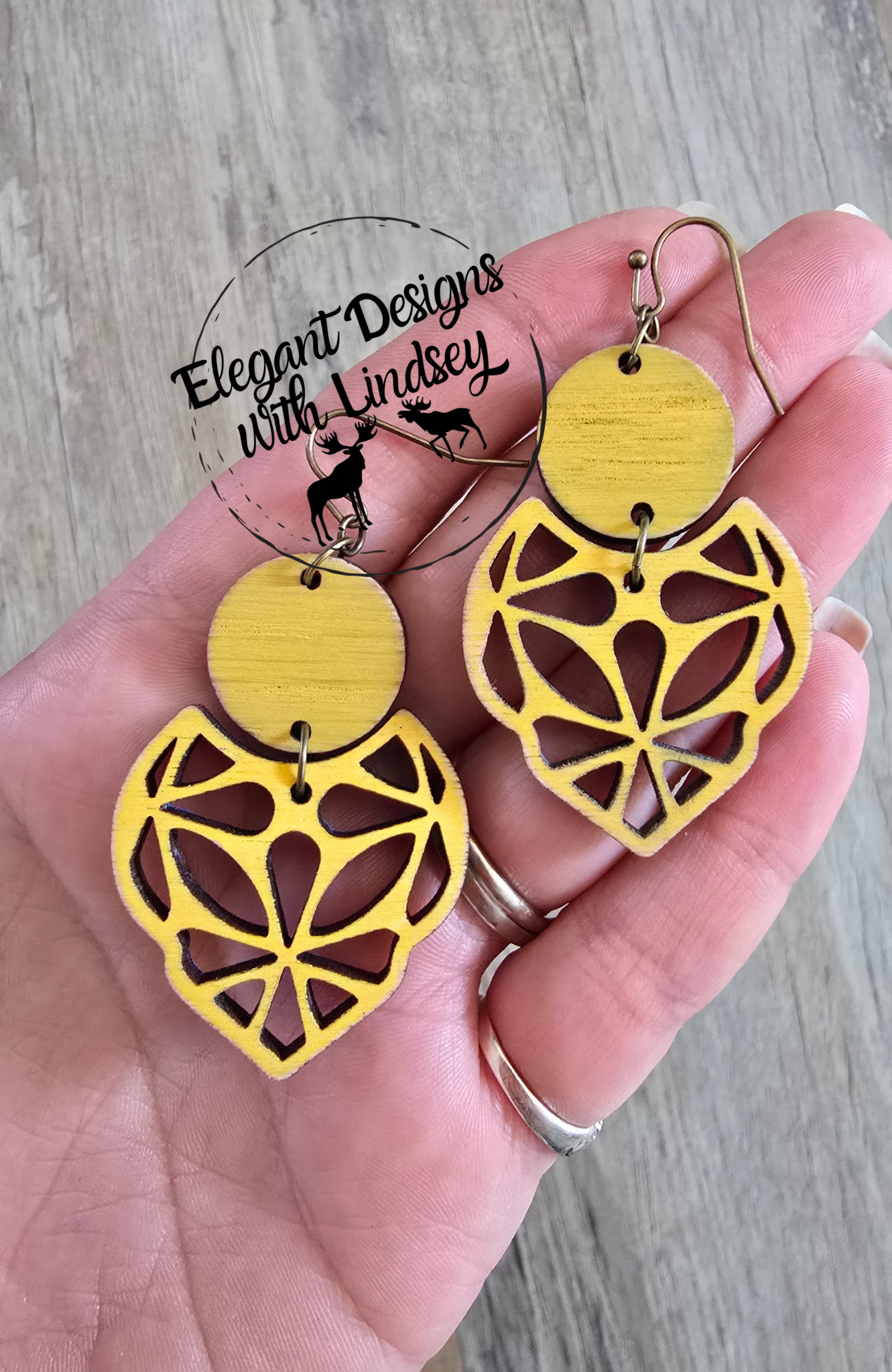 Centered Floral Scallop Yellow/Blue Wood Earrings