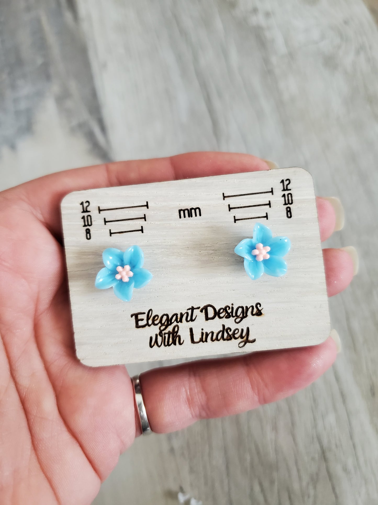 Children's Blue Flower Stud Earrings (GLOW-IN-THE-DARK)