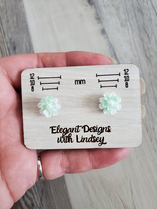 Children's White/Green Carnations Stud Earrings (GLOW-IN-THE-DARK)